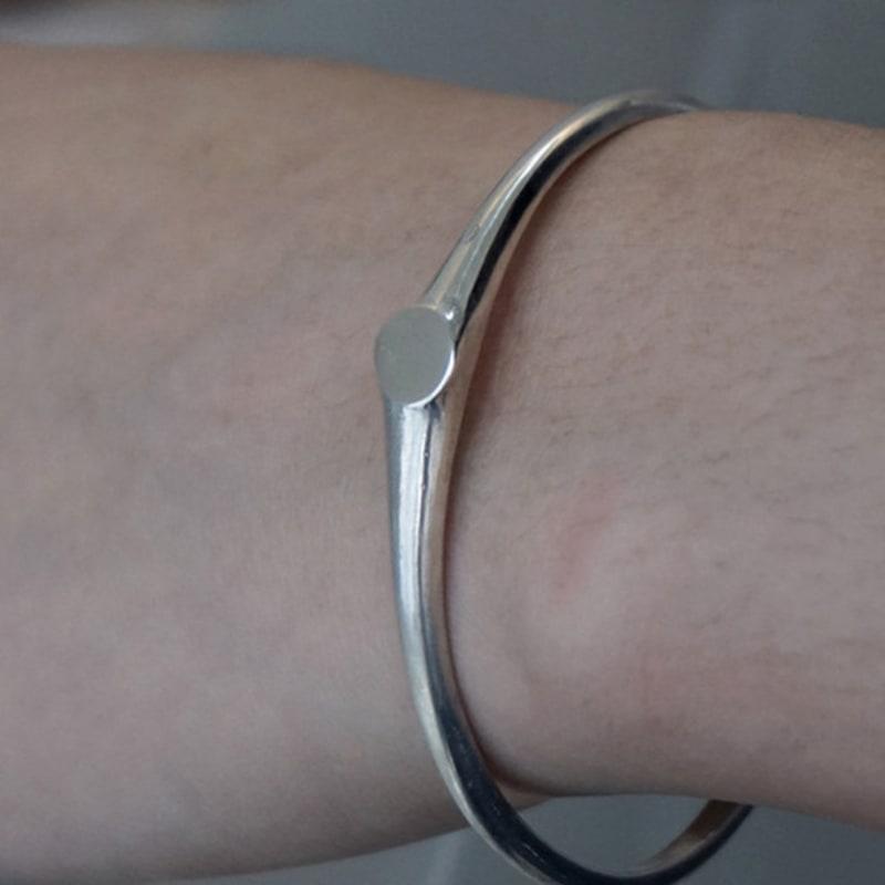 Project Arthur Tensile Twist (Bangle)