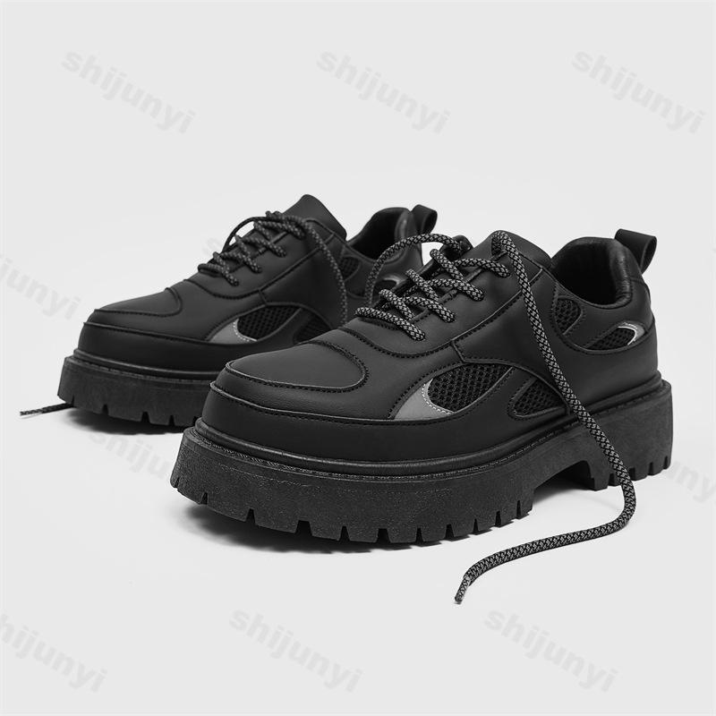 

Модная спортивная повседневная обувь Мужская Высококлассная Новинка 2025 Лето Дышащая Толстая подошва Увеличивающая рост Удобные Модные Массивные кроссовки 39 чёрный