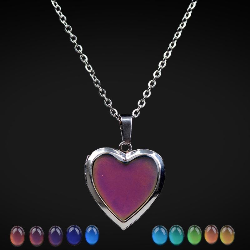 Temperature Sensitive Color Changing Pendant Necklace Adjustable Length Neckchain Love Heart Clavicle Chain Jewelry