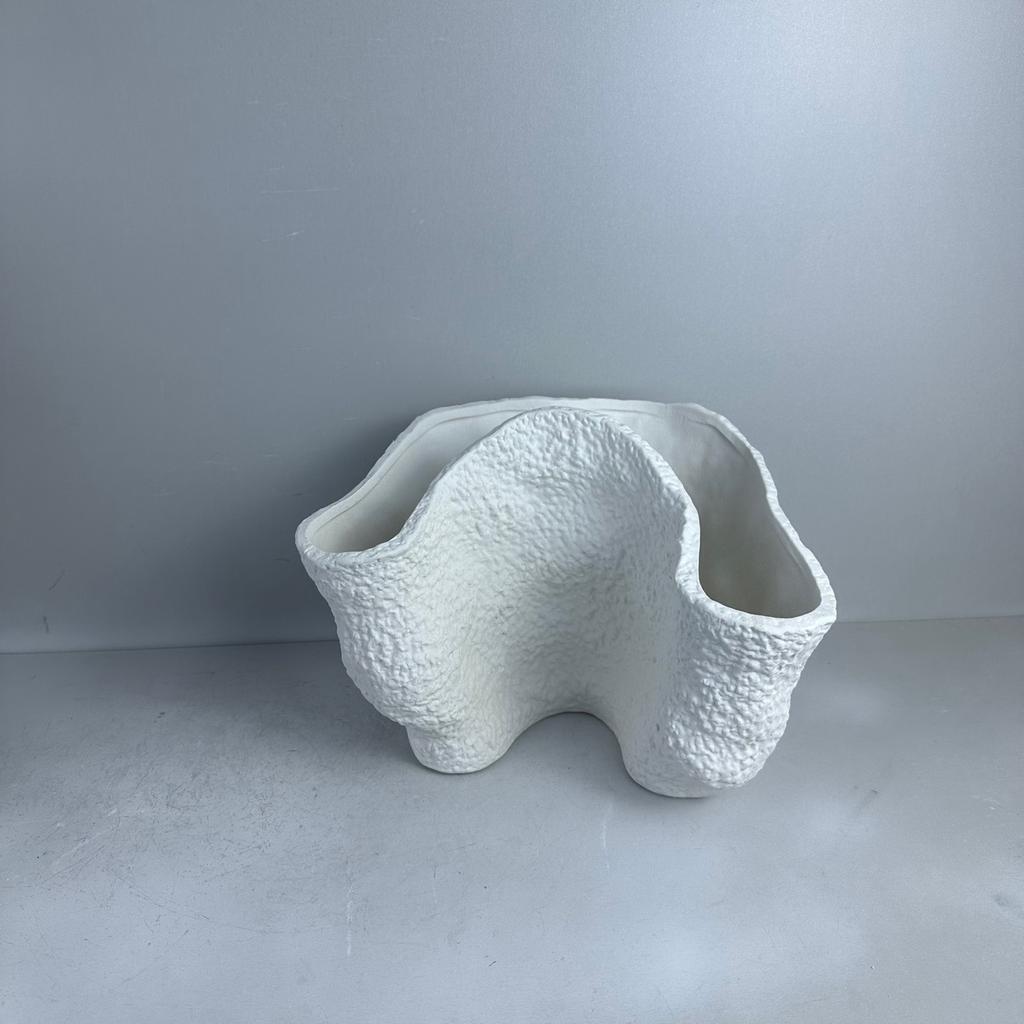 Keramik-Blumentopf Plissierte Blumenvase Geschwungene und Konkav-konvexe Blumenarrangements Ornamente Handgefertigte Keramik-Handarbeiten