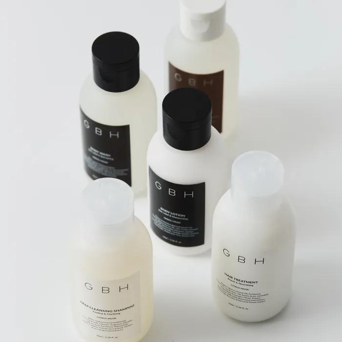 Premium Travel Kit 5-Piece Set: Hand Wash, Body Wash, Body Lotion, Shampoo, Treatment, 70ml each