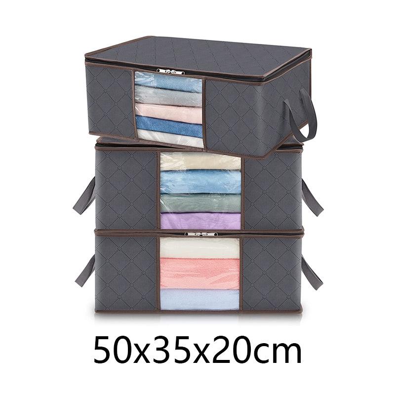 Quilt Storage Bag: Non-Woven Organizer for Clothes, Moving, and Luggage.