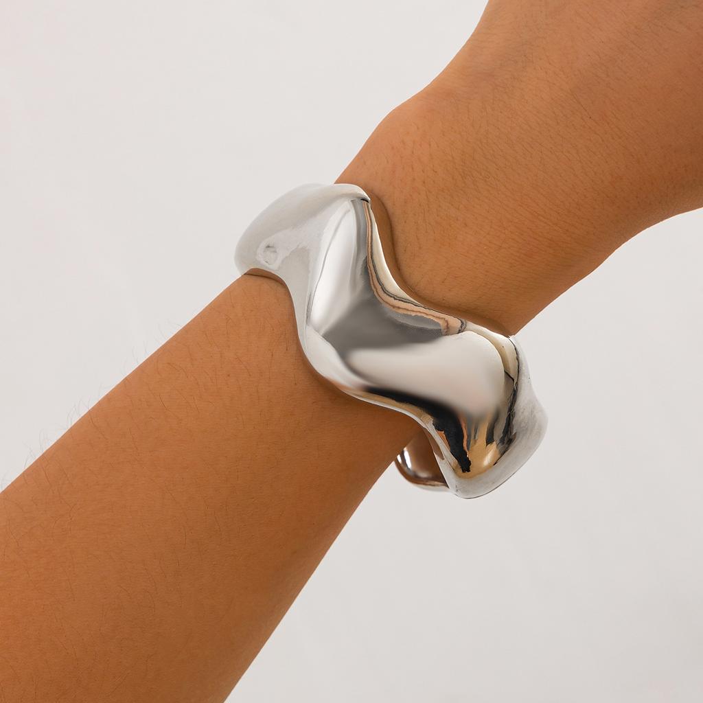 Vintage Irregular Wide Cuff Bangles Hip Hop Punk Gold copper Color Geometric Metal for Women Bracelets Men Jewelry Gifts