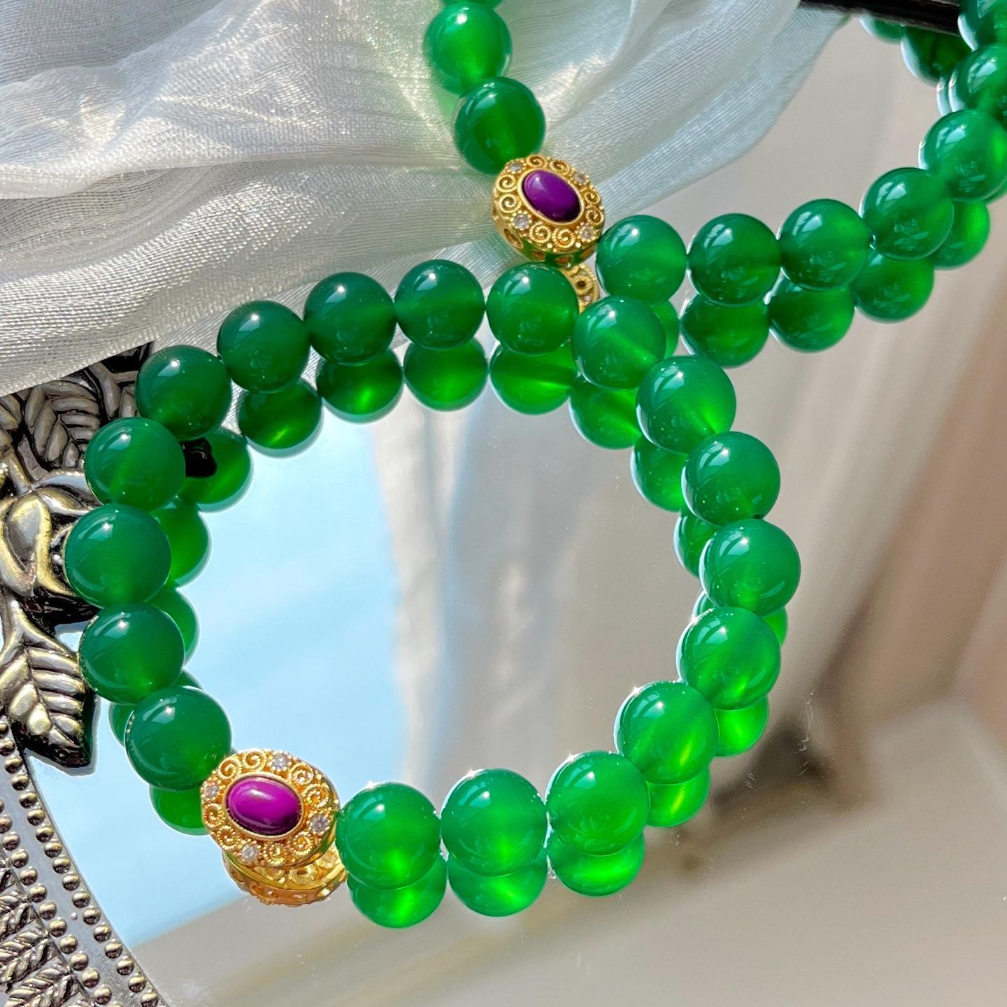 10Mm High Quality Emperor Green Vitreous Body Natural Chalcedony Bracelet Bracelet