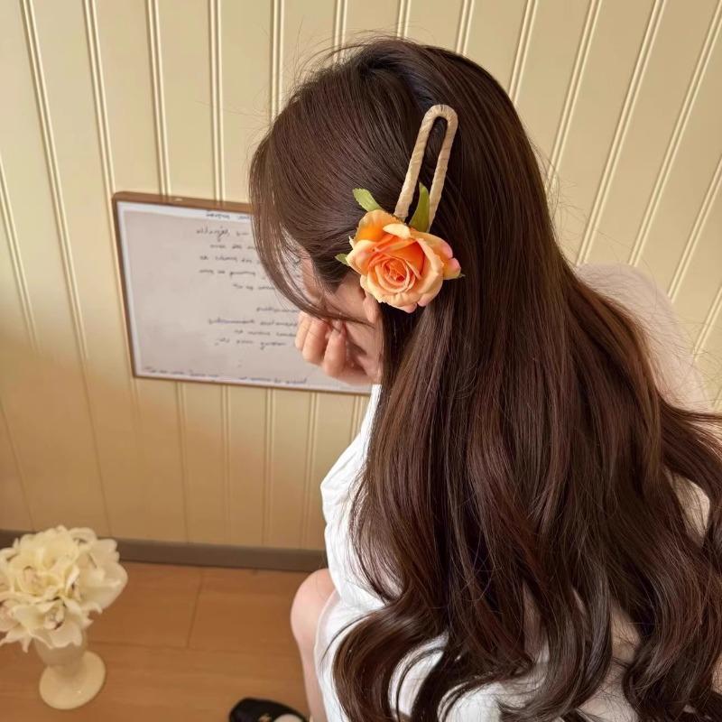 Simulated Rose Flower Duckbill-shaped Hair Clip for Spring and SummerSweet Semi-tied Hair Clip Back of The Head Headwear