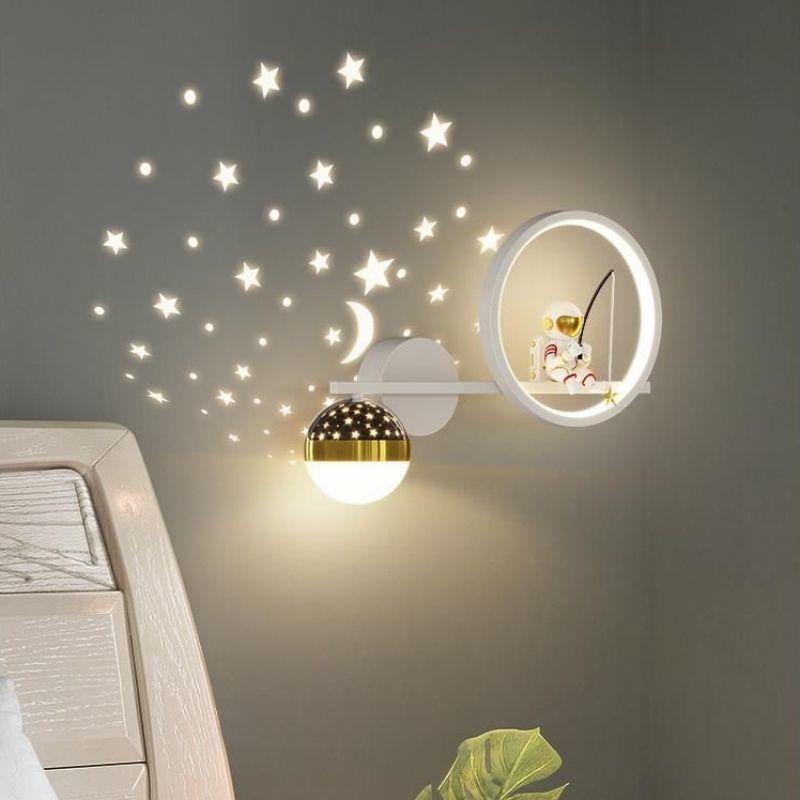 Children's Room Wall Lamp Creative Astronaut Cartoon Astronaut Starry Sky Bedroom Bedside Lamp