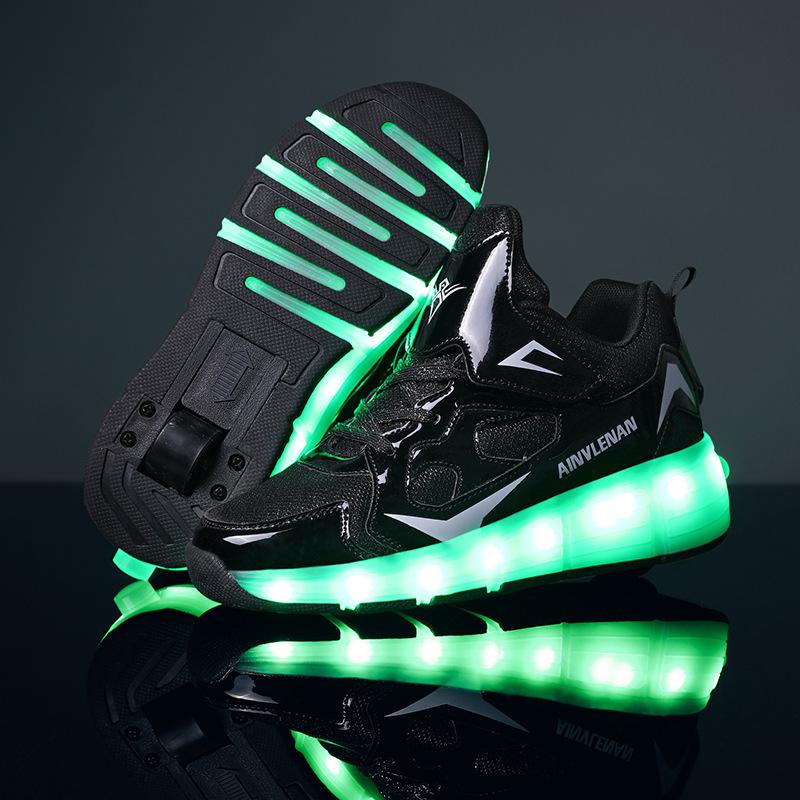 New Runaway Shoes Double-wheel Charging with Lights Boys Pulley Shoes Girls Skates Men's and Women's Shoes with Wheels Single Wheel