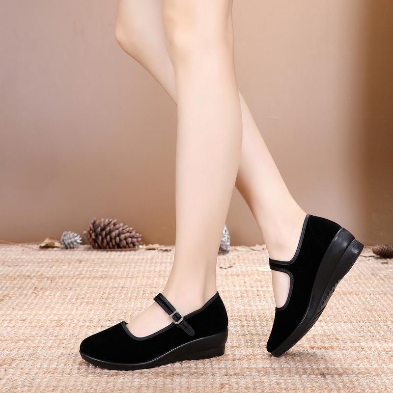 2025 spring casual women's shoes lightweight polyurethane one-word buckle hotel etiquette versatile casual mother shoes dance