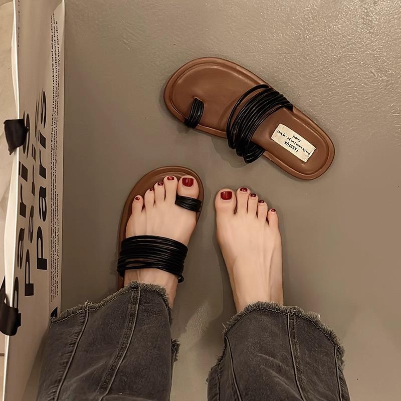 Niche Design Set Toe Cool Slippers Women's Summer Wear 2025 New with Skirt Seaside Flat Roman Sandals