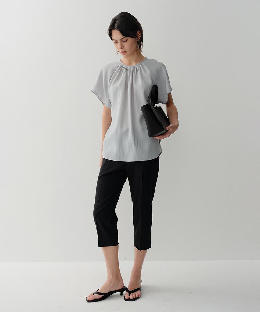 Ia Greta Shirring Blouse (Pale Blue)