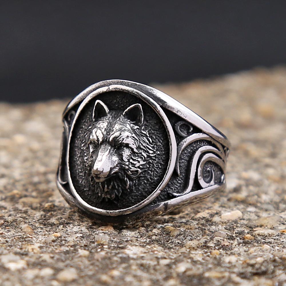 Nuevo anillo creativo con cabeza de lobo vikingo para hombres y mujeres, moda punk, anillos de animales de acero inoxidable, joyería vintage, regalos, triangulación de envíos