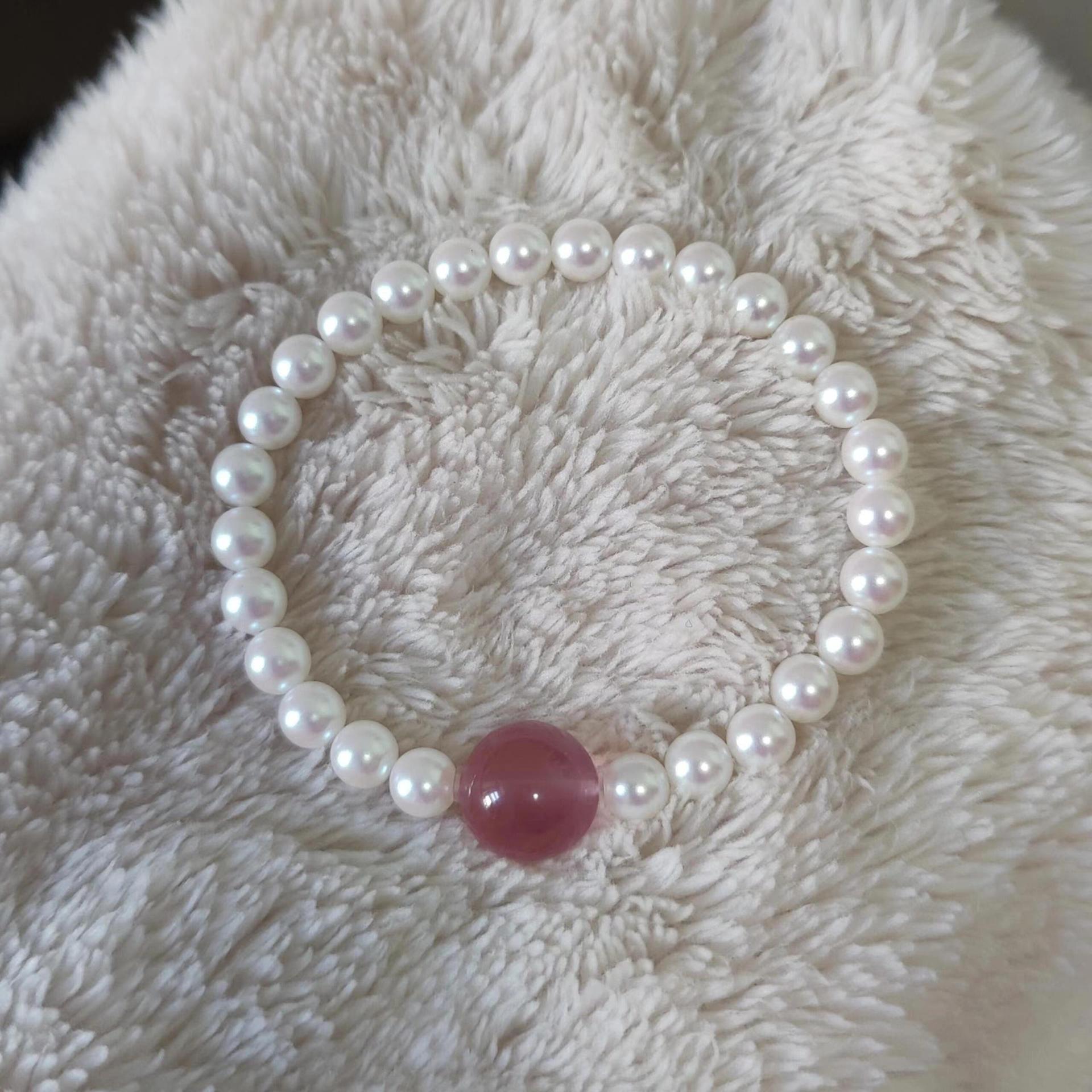

New Chinese-style shell bead bracelet, niche high-end original design jewelry, pink crystal bracelet, friendship bracelet 6mm