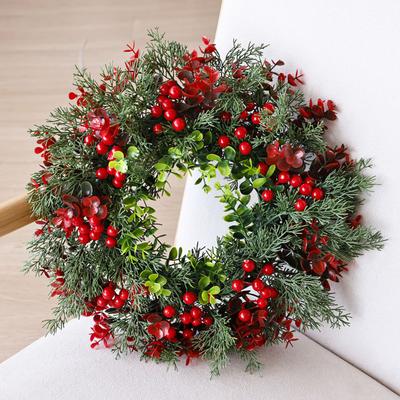 Weihnachtsdekorationsartikel: Haustürkranz-Anhänger, Weihnachtszypressenblatt- und Rote-Früchte-Kranz, Hof-Deko-Anhänger