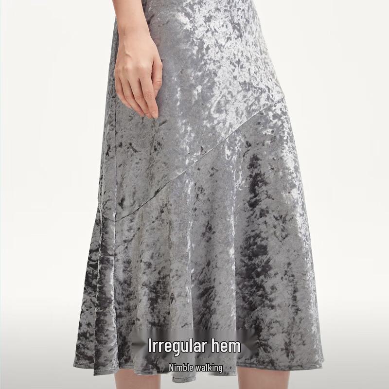 Veromoda Elegant Velvet Shine Spaghetti Strap A-line Dress