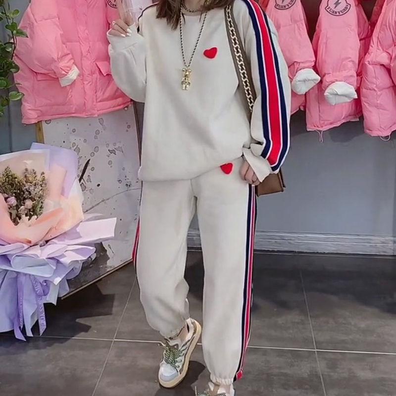 Women's Plus Size Casual Sports Set: 2025 Autumn/Winter Fashionable Loose Two-Piece for Commuting