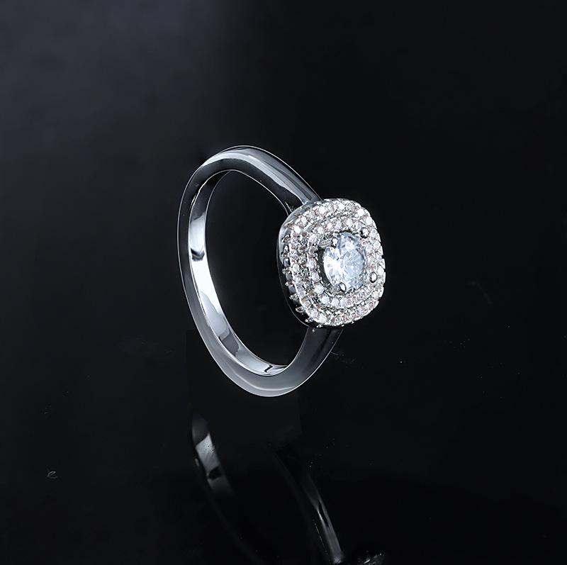 New Micro-inset Zircon copper Ring Female Electroplated Platinum Luxury Simulation Diamond Ring Wedding Proposal Valentine's Day