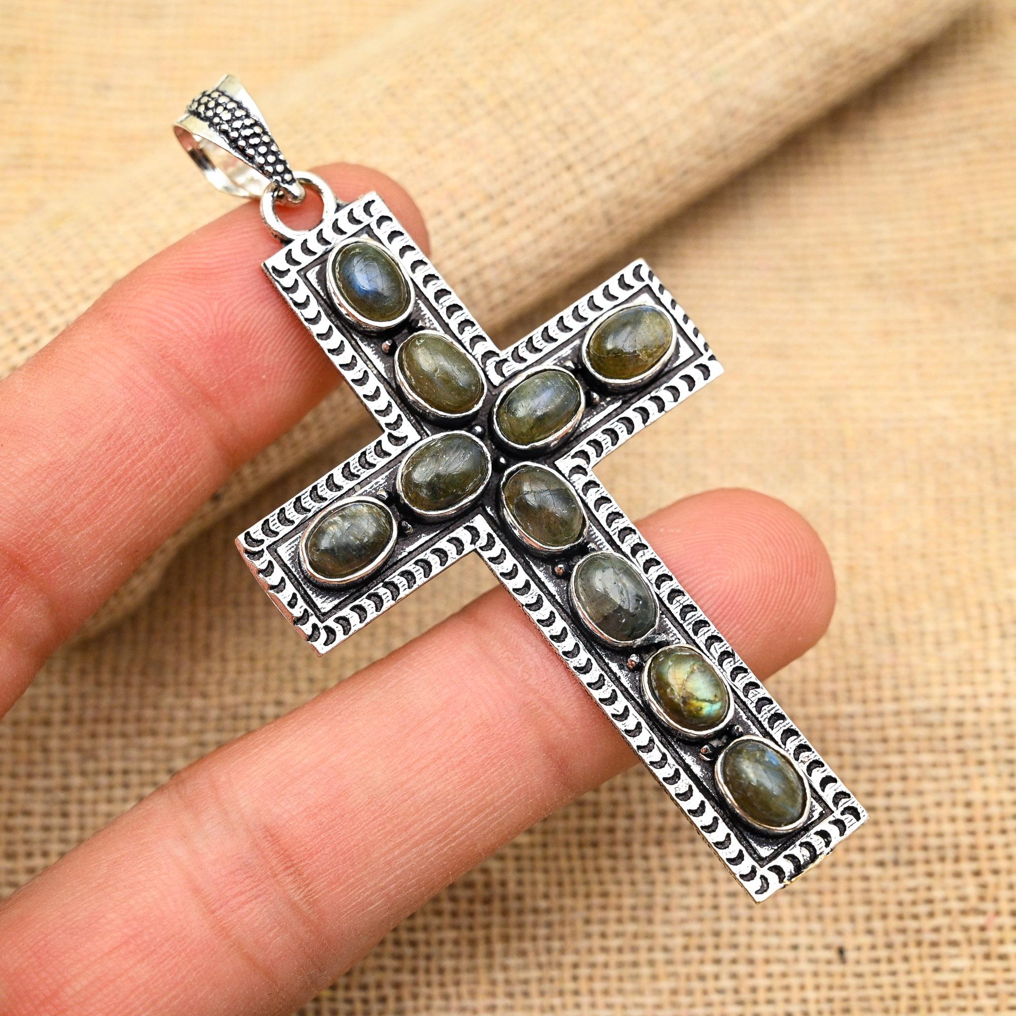 

Labradorite Gemstone Handmade 925 Solid Sterling Silver Jewelry Pendant Gift For Love