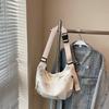 Washed anti-wrinkle messenger bag women's autumn and winter fashion single shoulder large capacity messenger class commuter dumpling bag