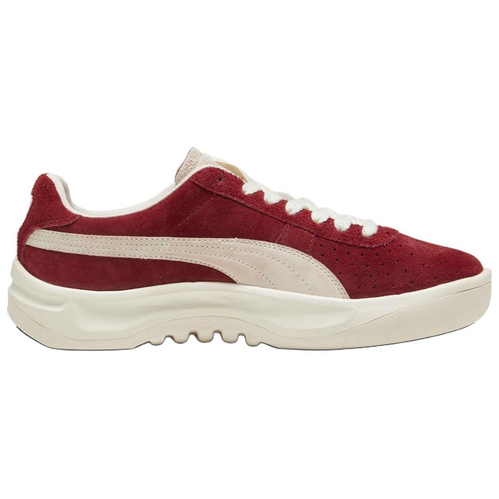 Puma GV Special Intenzivní červená Unisex tenisky Matná slonovina 398508-02