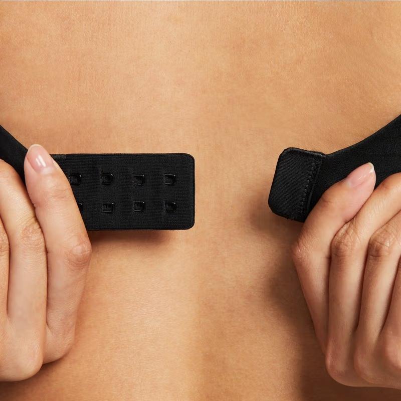 Nike Sujetador Deportivo Dri-Fit Alate Minimalista Soporte de Baja Intensidad Ropa Interior de Mujer Negro DM0527-010