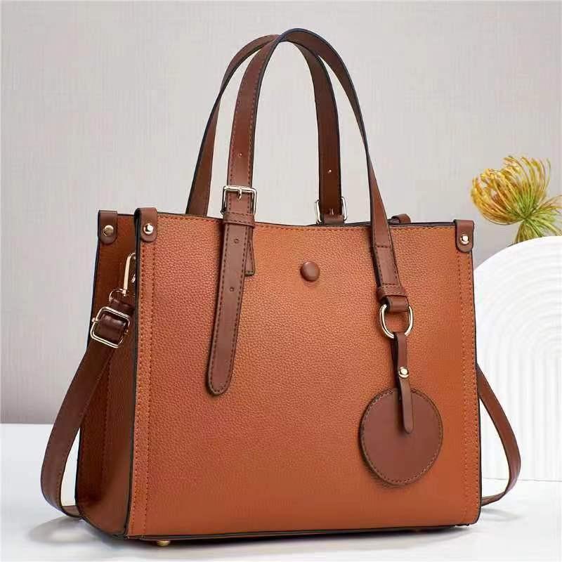 Stylish Vintage Handbag For Women With Spacious Design And High-quality Pu Material