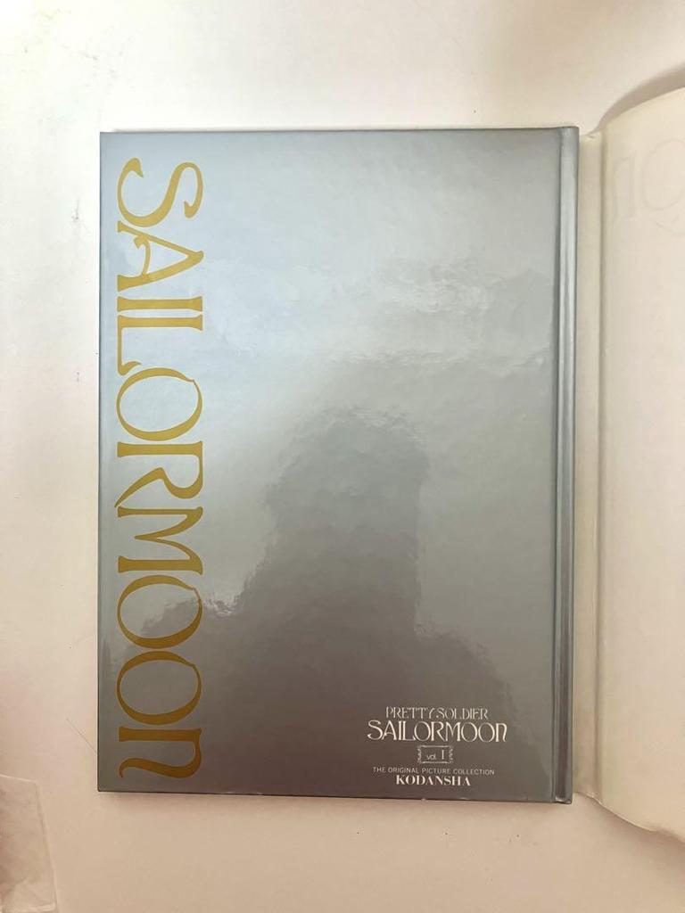 [USED] First edition special price Pretty Guardian Sailor Moon original art collection vol.1 by Naoko Takeuchi with poster