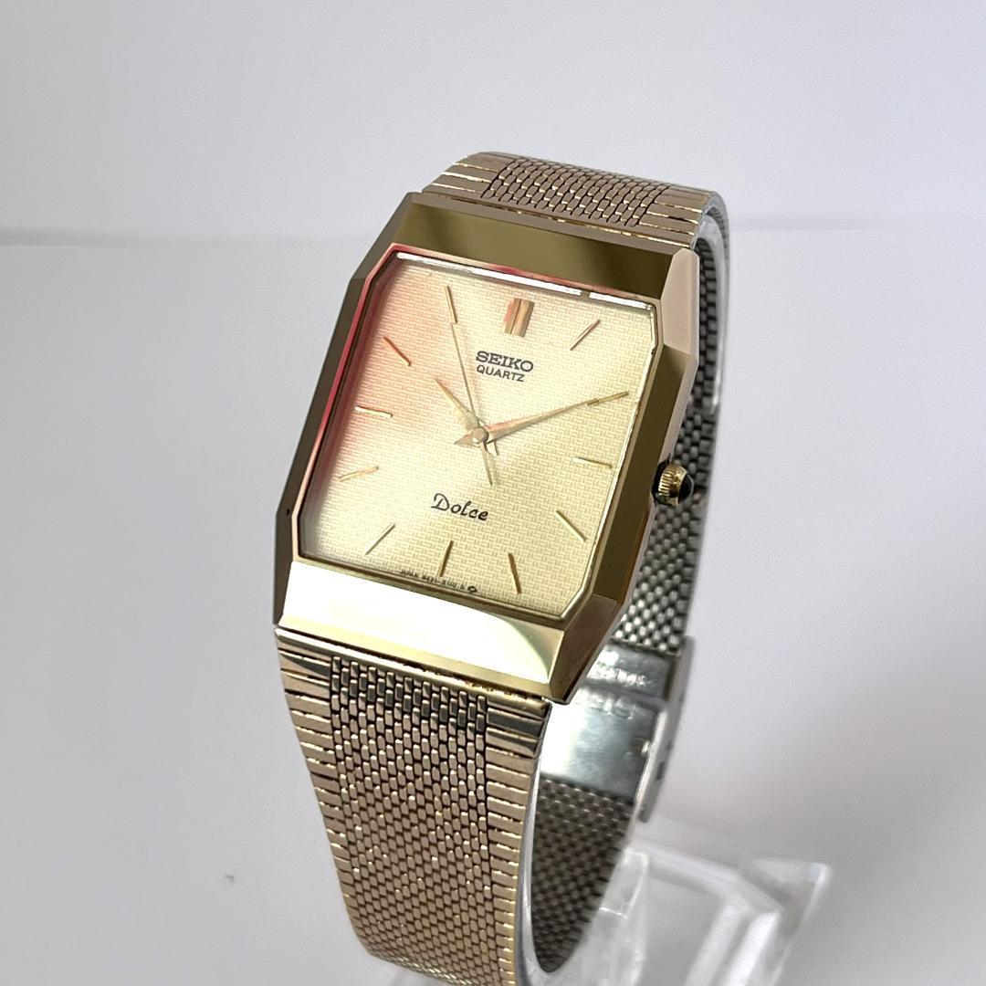 Used Working item SEIKO Dolce 9521-5110 wristwatch gold color