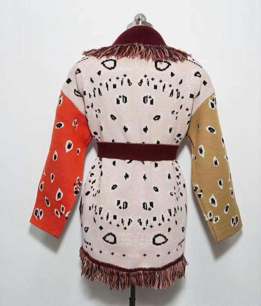European & American Retro Color-Blocked Tassel Jacquard Mid-Length Cardigan - Women's Loose Fit Lapel Coat for Autumn/Winter