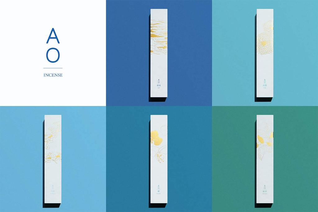 Taiko AO Incense Ruri Fresh and transparent scent 30 sticks with incense stand Made in Japan (Blue)