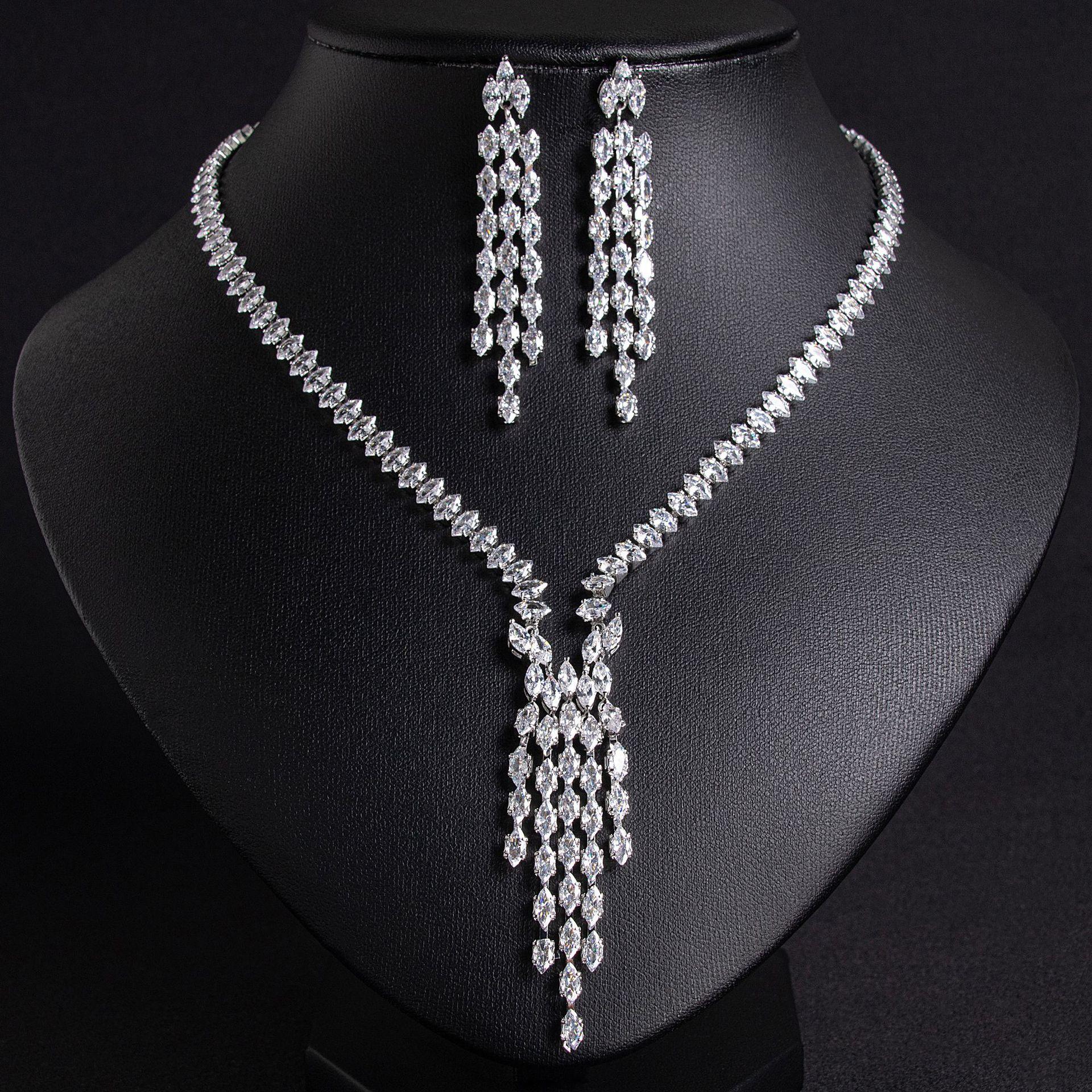 Luxury Water Drop Fringed Earrings Necklace Two-piece Women s Versatile Zircon Bridal Wedding Set белый