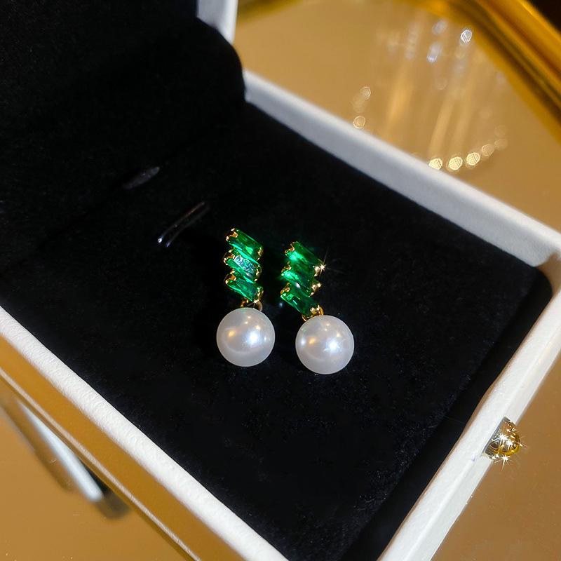 French Retro Luxury Silver Pearl Tassel Stud Earrings - Elegant and Versatile for Women