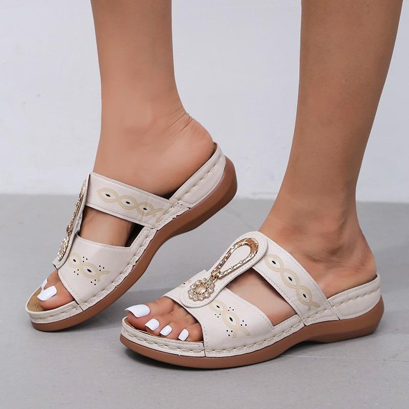 New Slippers Women, Slope Heel Retro Mother Shoes Large Size New Women's Sandals Autumn