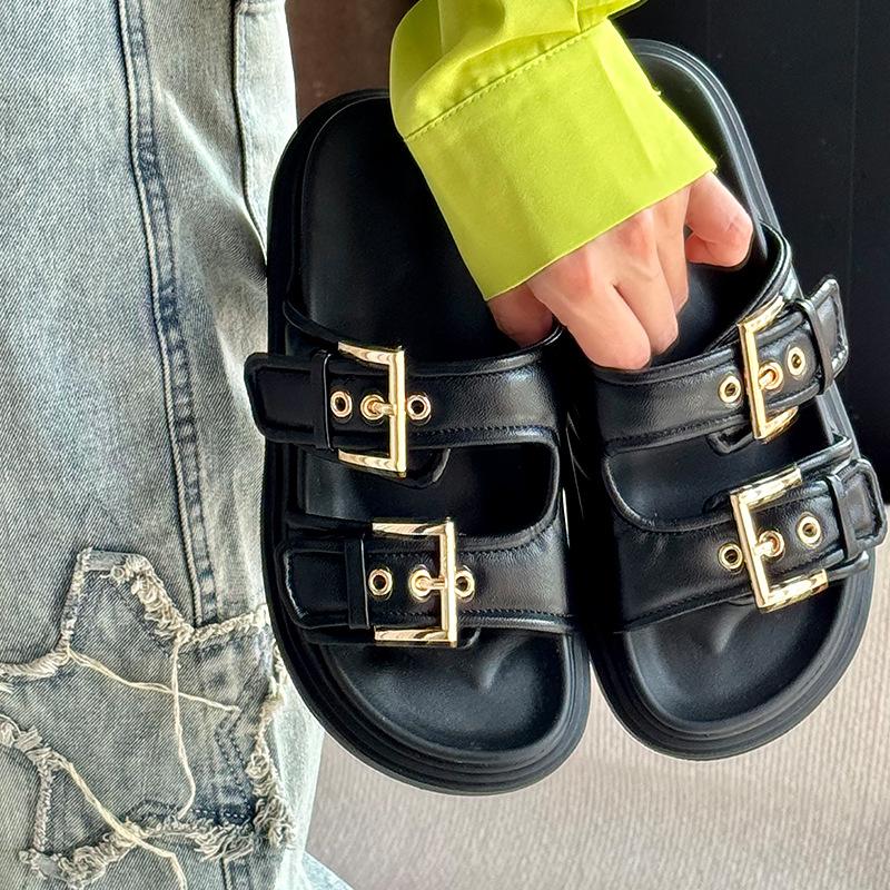 

Sports style slippers women s summer wear casual 2025 new versatile Internet celebrity fashion belt buckle soft bottom one-word 40