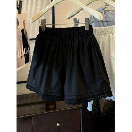 

Women s Korean Style White Cotton Linen A-line Lace Trim Shorts - Loose Fit, Slimming, Flaw Concealing, Summer Wear. Small чорний