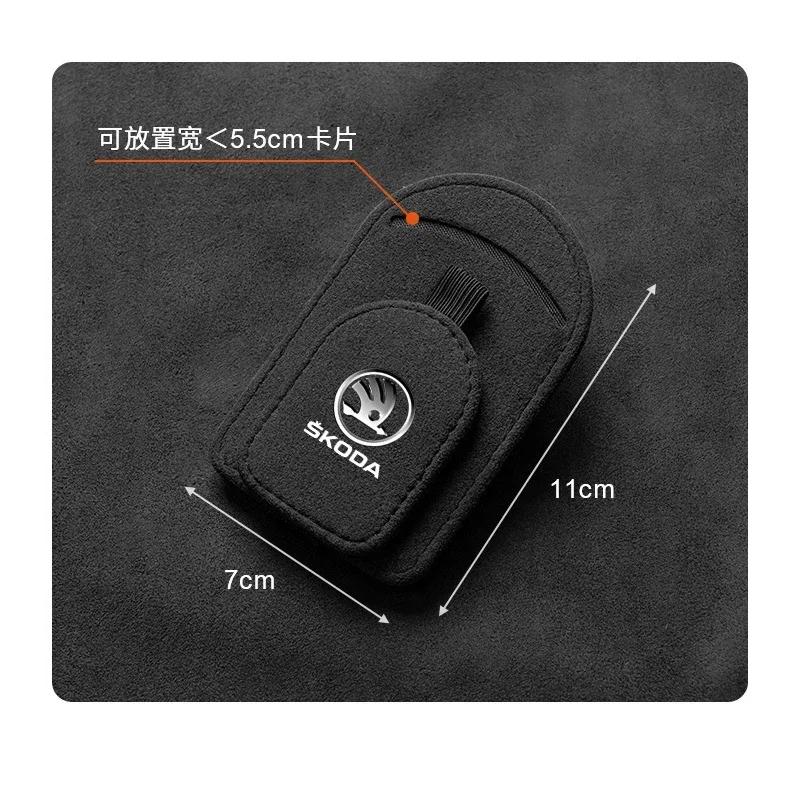 HLLQ9 Multifunction Car Sun Visor Glasses Clip Magnetic Sunglasses Holder for Skoda Karoq Rapid Fabia Kamiq Yeti Octavia Superb Kodiaq