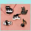 Entzückende Katzenförmige Brosche, die Kreative Cartoon-Klaviernoten mit Einzigartigem Charme Zeigt