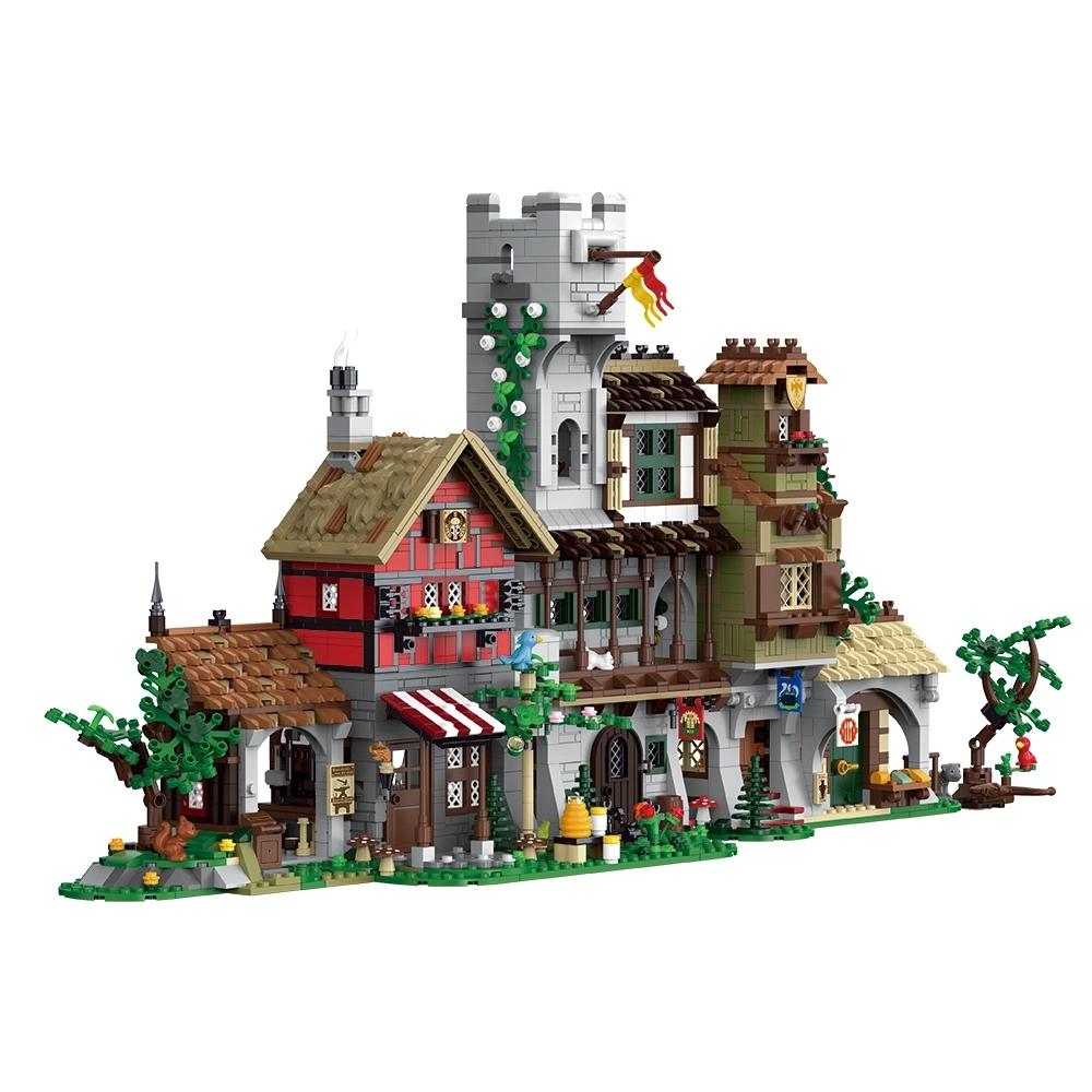 3021PCS MOC Medieval Market Street Building