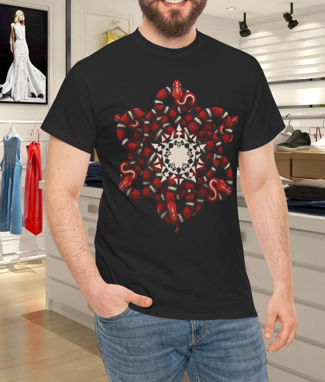 

SERPENT MANDALA T-SHIRT L