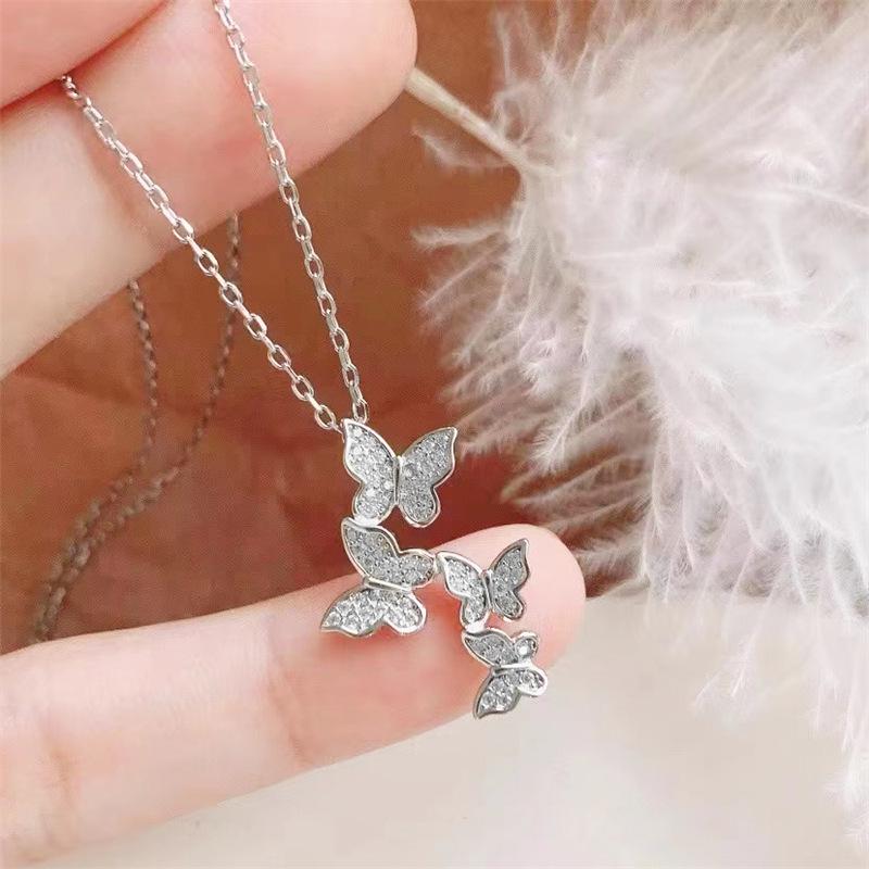 Korean Style Butterfly Clavicle Necklace: Elegant, High-End, Non-Fading Design for Women