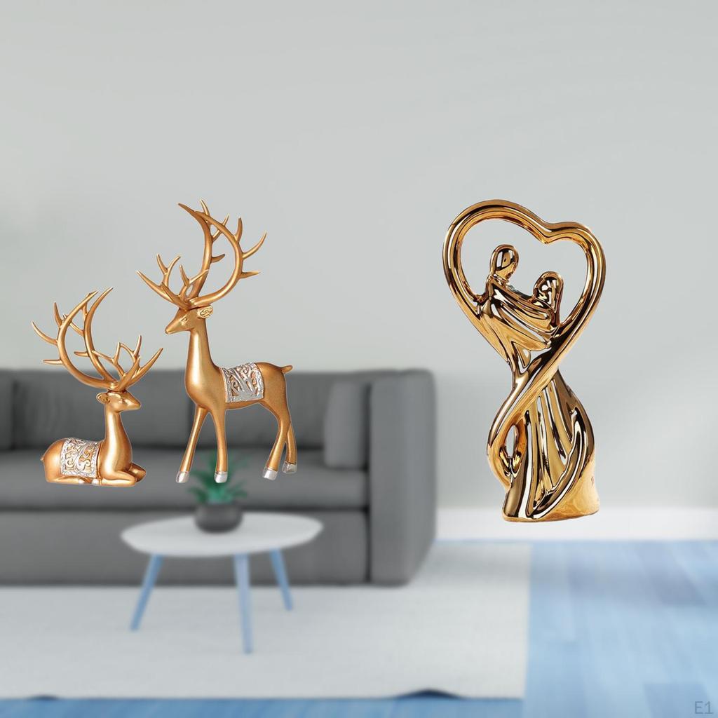 European Reindeer Couple Figurine Collectable Craft Deer Lover Sculpture Souvenirs Gift Lovers