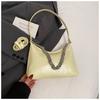 2025 new bag light luxury women simple versatile commuting large capacity niche design messenger bag