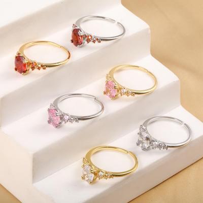 Elegante Anello Placcato Oro con Zirconia per Donna - Design alla Moda, Raffinato e Semplice