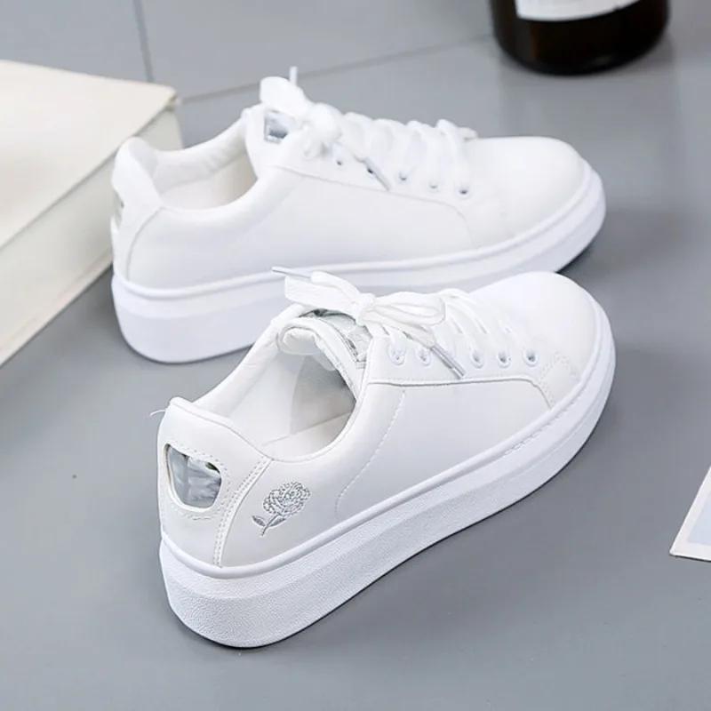 Fashion Shoes 2025 Women Running Spring Autumn Fashion Embroidered Flower White Breathable Lace-Up Casual Sneakers