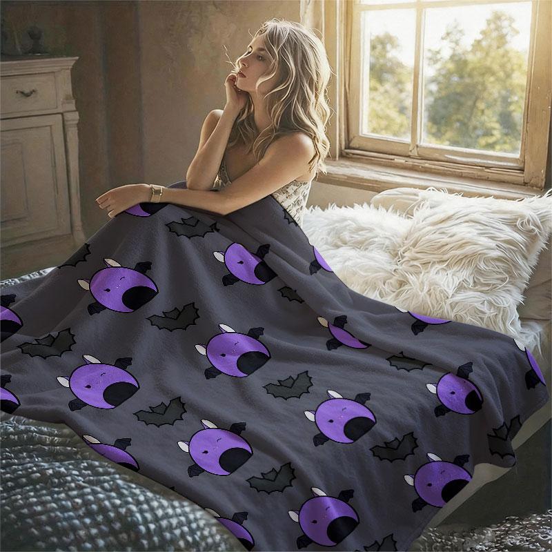 Purple Cute Bats Flannel Blanket Warm Soft Halloween Christmas Decorative Couch Warm Cozy All-Season Gift