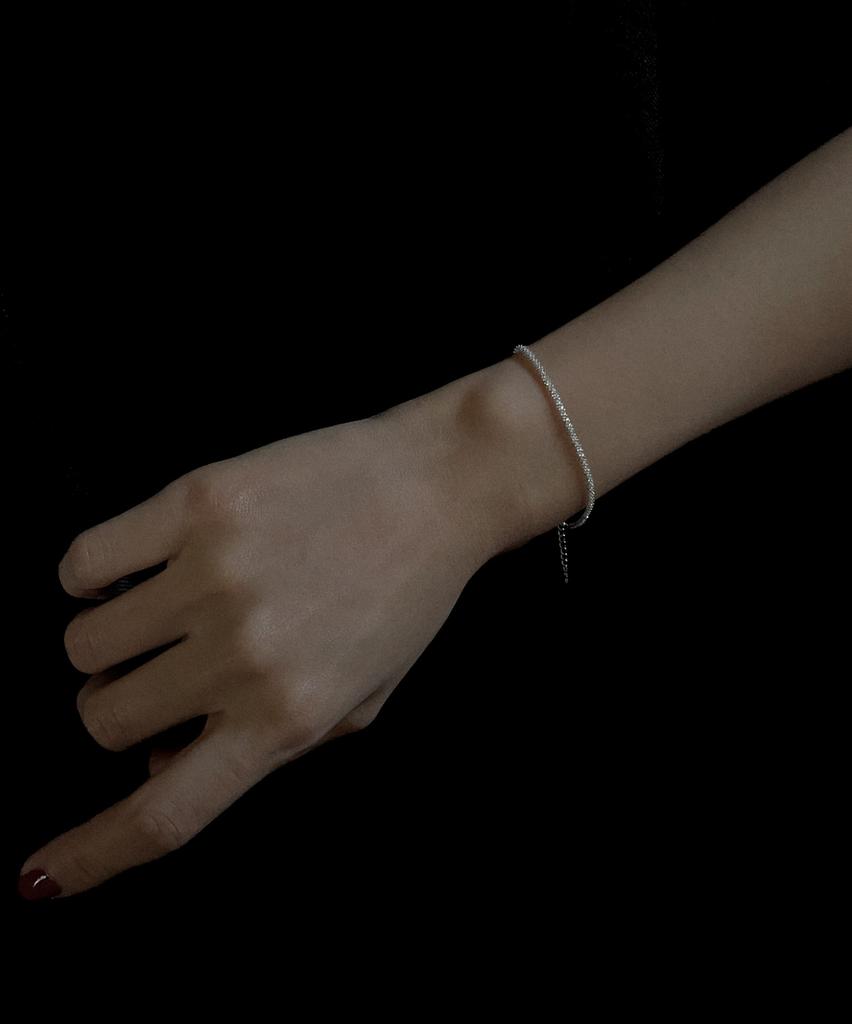 Knosis [925 Silver] Shining Silver Chip Bracelet