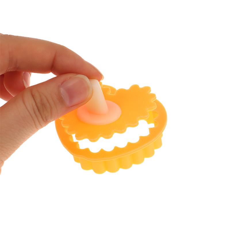 Envelope With Love Heart Shaped Cookie Cutters Stamps Flower Petal Pattern Biscuit Embosser Mould Fondant Baking Decorating Tool