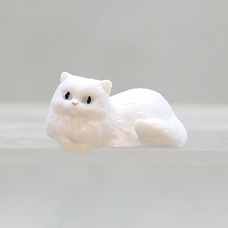 Cute Car Center Console Decoration Ornaments Kitten Action Figure Auto Dashboard Rearview Mirror Edge Decoration Car Accessories
