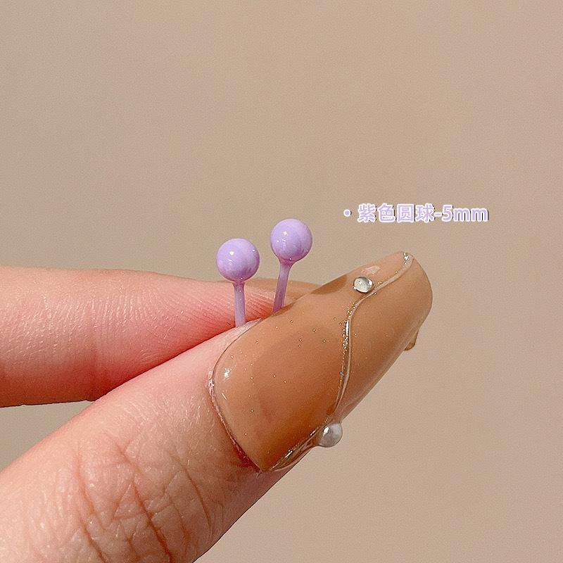 

Color ceramic simple and small ear hole earrings female round solid color student versatile fashion earrings all-ceramic ear sticks світло-фіолетового кольору