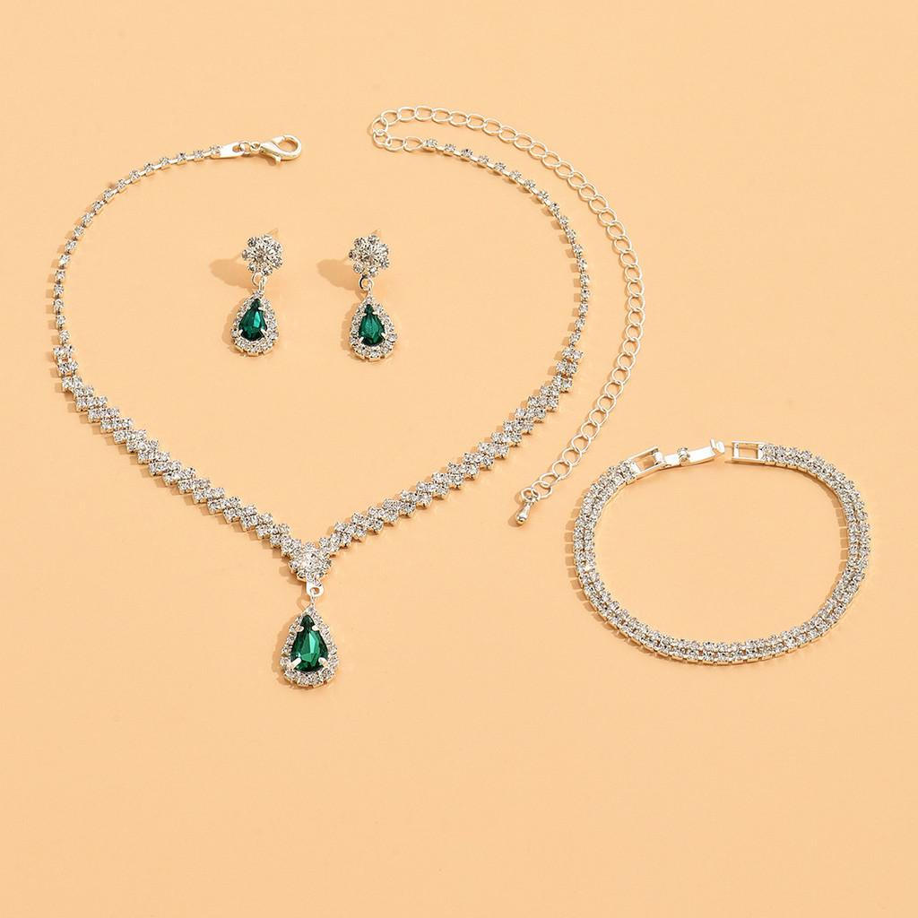 Waterdrop Jewelry Set With Crystal Embellishments For Bridal And Evening Wear