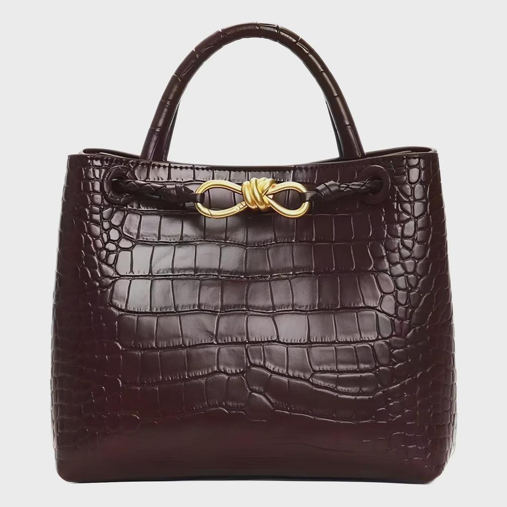 Premium Cowhide Shoulder Bag - 2024 Large Crocodile Pattern Handbag, Versatile Women's Tote